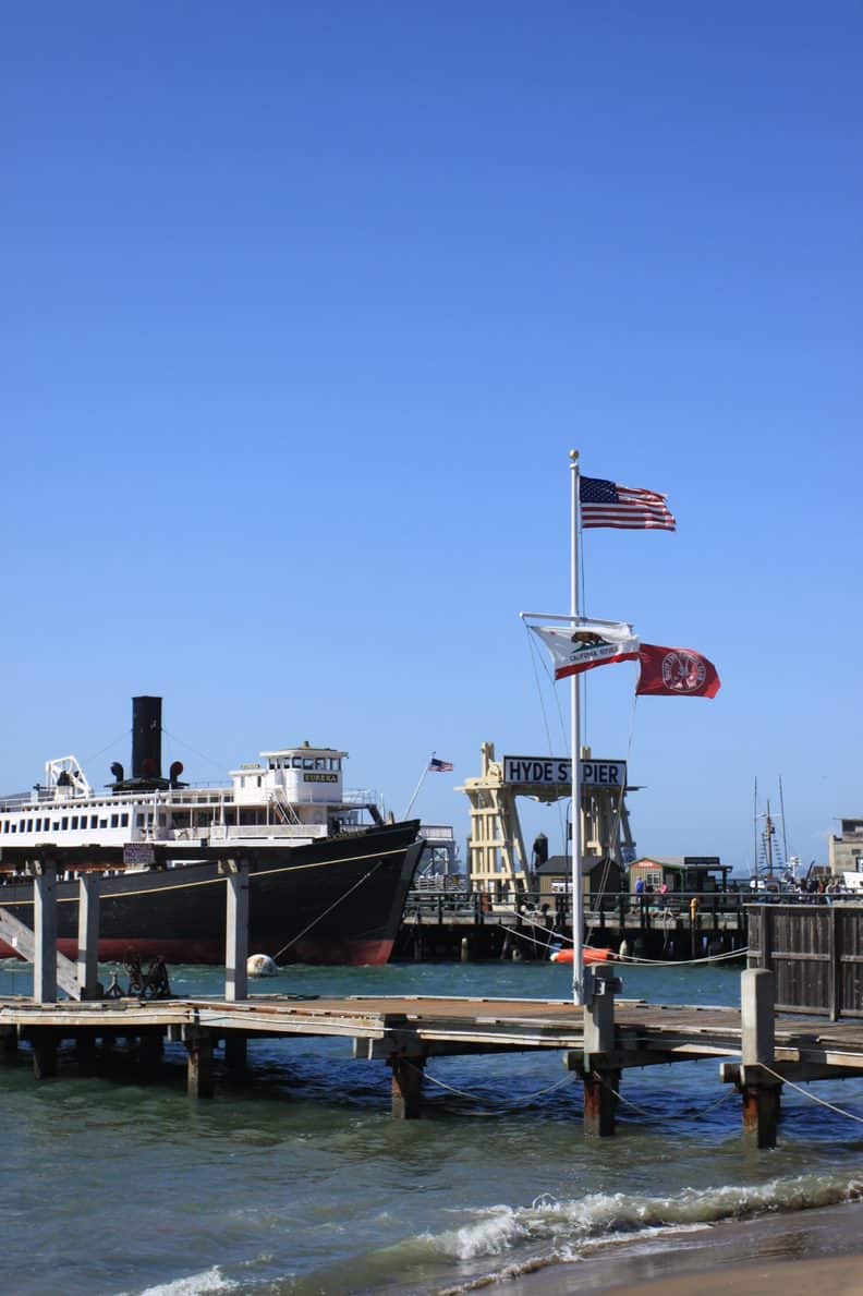 Zeus Nautical Fiberglass Flagpoles